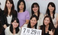 2012年7月29日「アマチュア無線の日」、本日の美人カレンダーは自分の魅力を発見したみなさん！ 