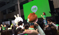 LINE福岡始動イベント開催！お馴染みのキャラクター「コニー＆ブラウン」も登場で大盛り上がり！