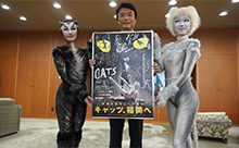 【動画】ミュージカル「CATS(キャッツ)」出演者福岡県知事に表敬訪問