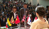【動画】355名が新たな門出！日本最大級の日本語学校「西日本国際教育学院」で卒業式